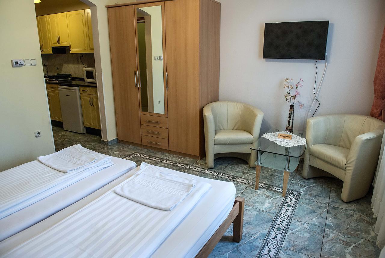 Bl Luxus Apartman Szeged Exterior photo